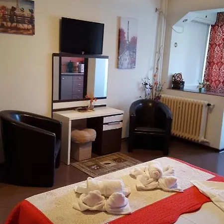 شقة Garsoniera Ioana